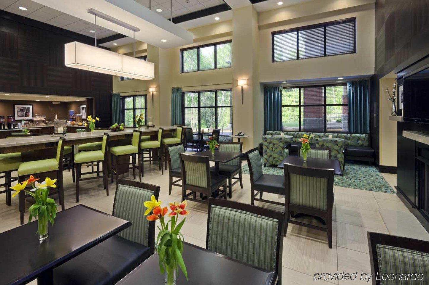 Hampton Inn & Suites Fort Belvoir Alexandria South Exterior photo